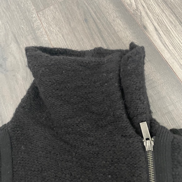 Banana Republic Funnel Neck Asymmetric zip up - Picture 3 of 3